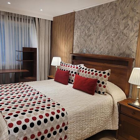 Hotel Puerta Del Lago Puerto Varas Exteriör bild